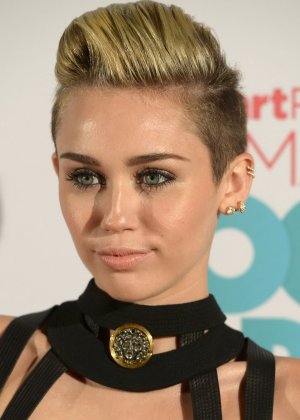 Miley Cyrus -  3338823